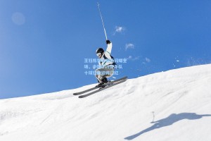 王钰栋替补登场闪耀全场，中国U19青年队十球狂胜迎开门红