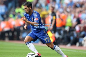 传奇谢幕，足球巨星李明退役仪式感动万千球迷